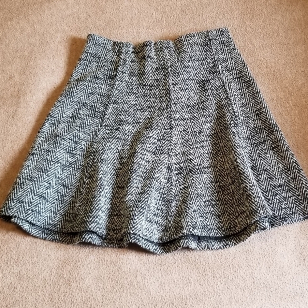 LOFT grey flare short skirt size XS